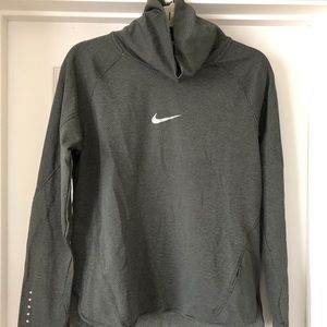 Nike workout mock turtleneck